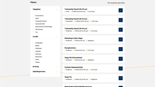 Vacatureoverzicht met filters voor vakgebied, locatie en ervaring, inclusief verschillende stages en traineeships.