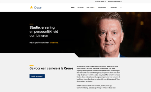 Crowe Nederland website met tekst over het combineren van studie en ervaring voor professionele ontwikkeling.